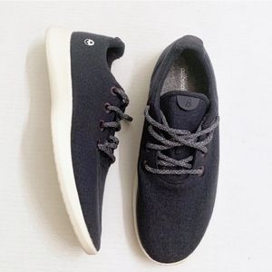 Allbirds Men’s Dark Grey Wool Runners size 11